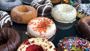 'Doyo' steamed donuts come in more than a dozen flavors at Tiffany's Bakery
