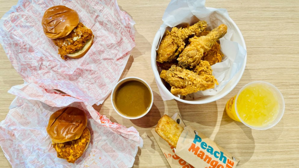 Inside Jollibee Philadelphia Top fried chicken and lifechanging peach