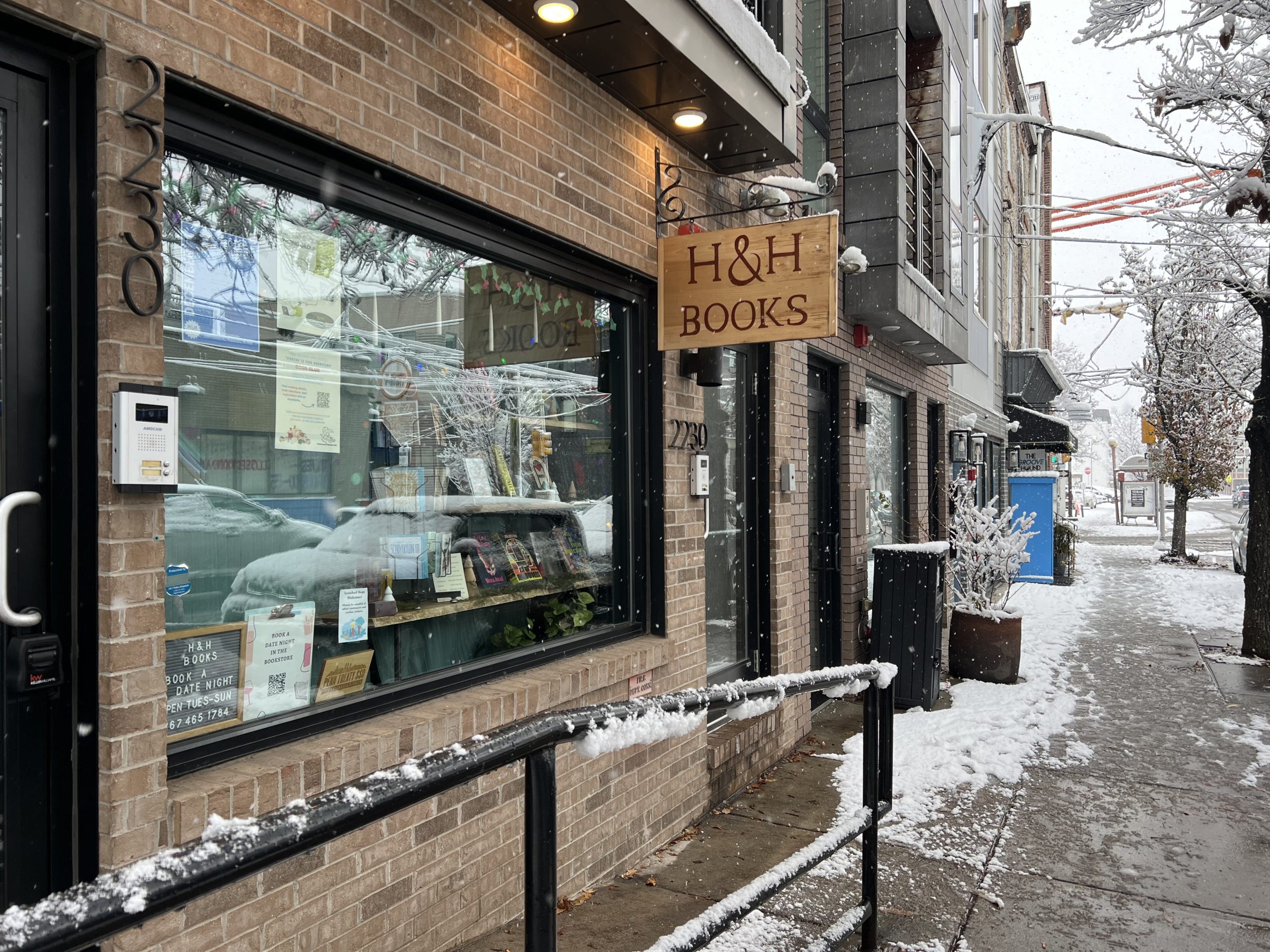 The Philly bookstore community is like no other – from fantasy-focused bookstores to tarot card workshops, here are some unique offerings.