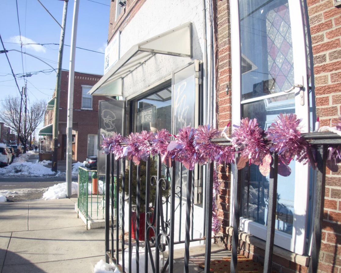 New life for UArts glass studio; Women’s sports hub finds home; Gas prices rise | Morning Roundup