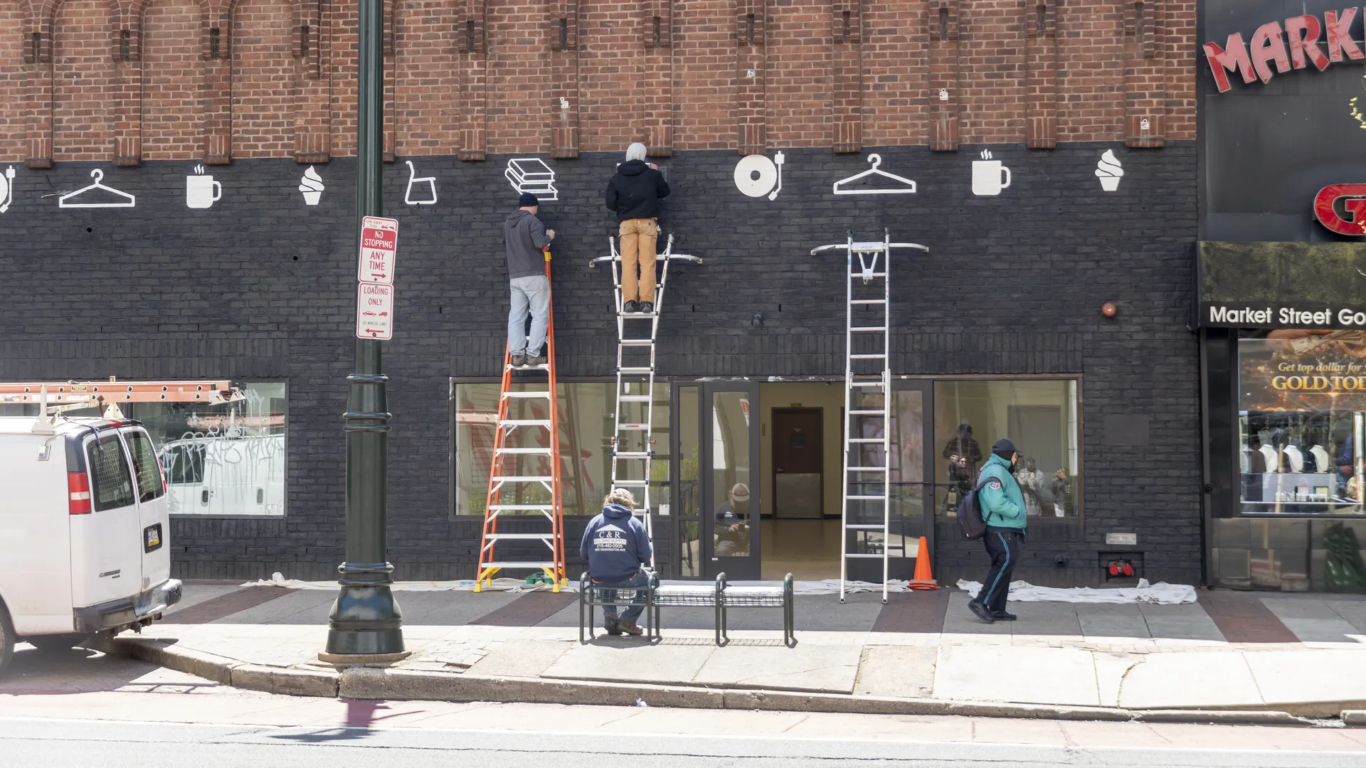 Philly nonprofit spurs popups to give small businesses the spotlight on Market Street