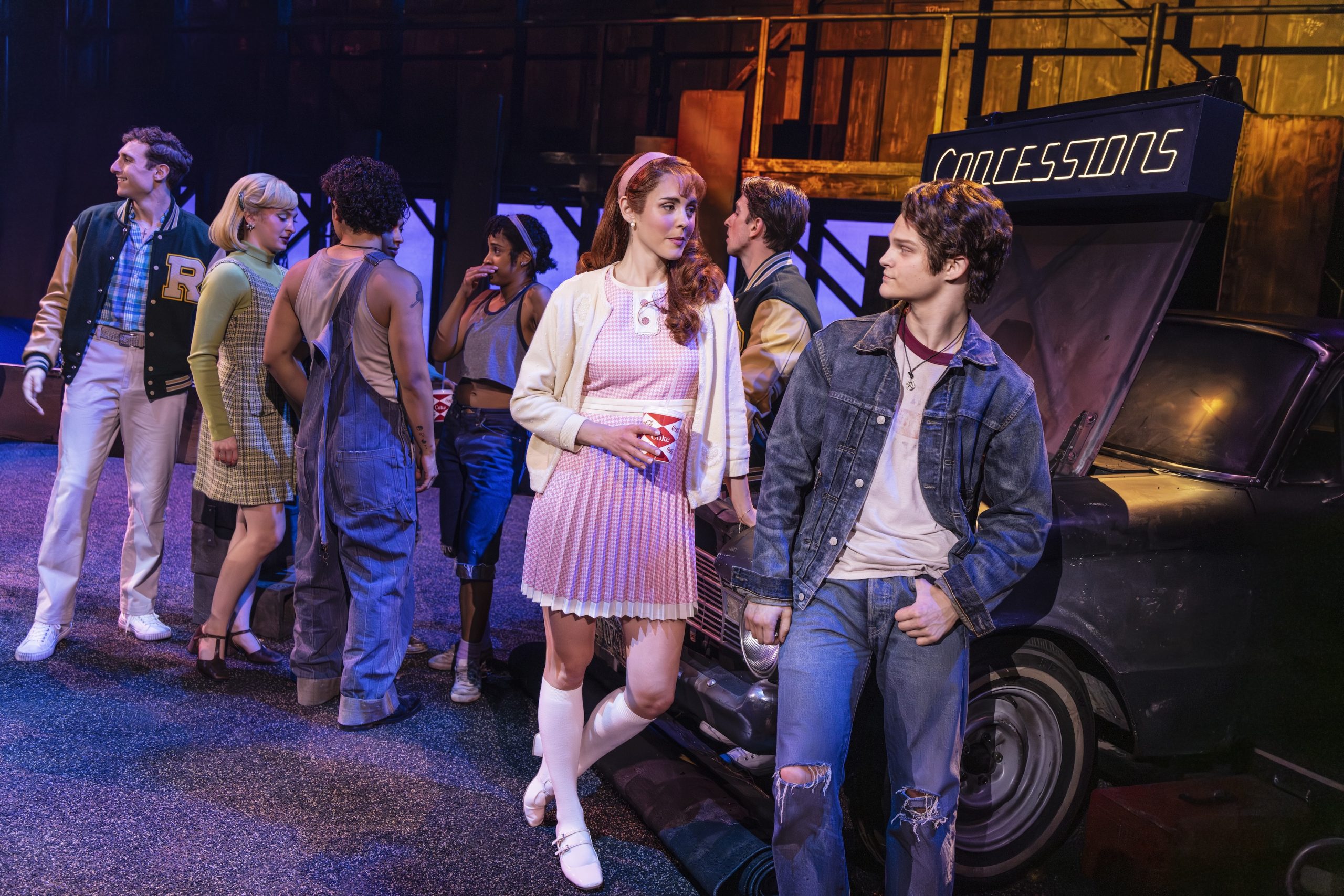 A return home for one “Outsiders” cast member on stage at Academy of Music